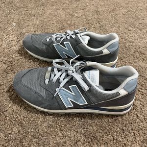 New Balance Women’s Sneakers